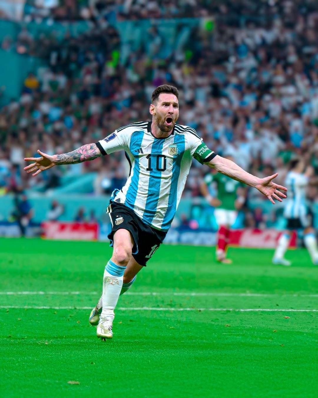 别把跑车当坦克！莱奥转型中锋，是补了短板却废了武功？