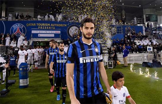 巴西前锋胡尔克39岁仍在巅峰状态！胡尔克在本赛季...