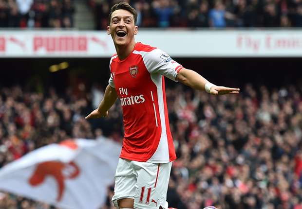 圆梦，在山顶解说解放者杯的男孩获邀与专业解说一起解说秘鲁甲